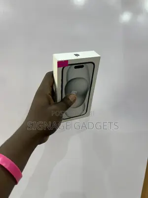 New Apple iPhone 15 128 GB