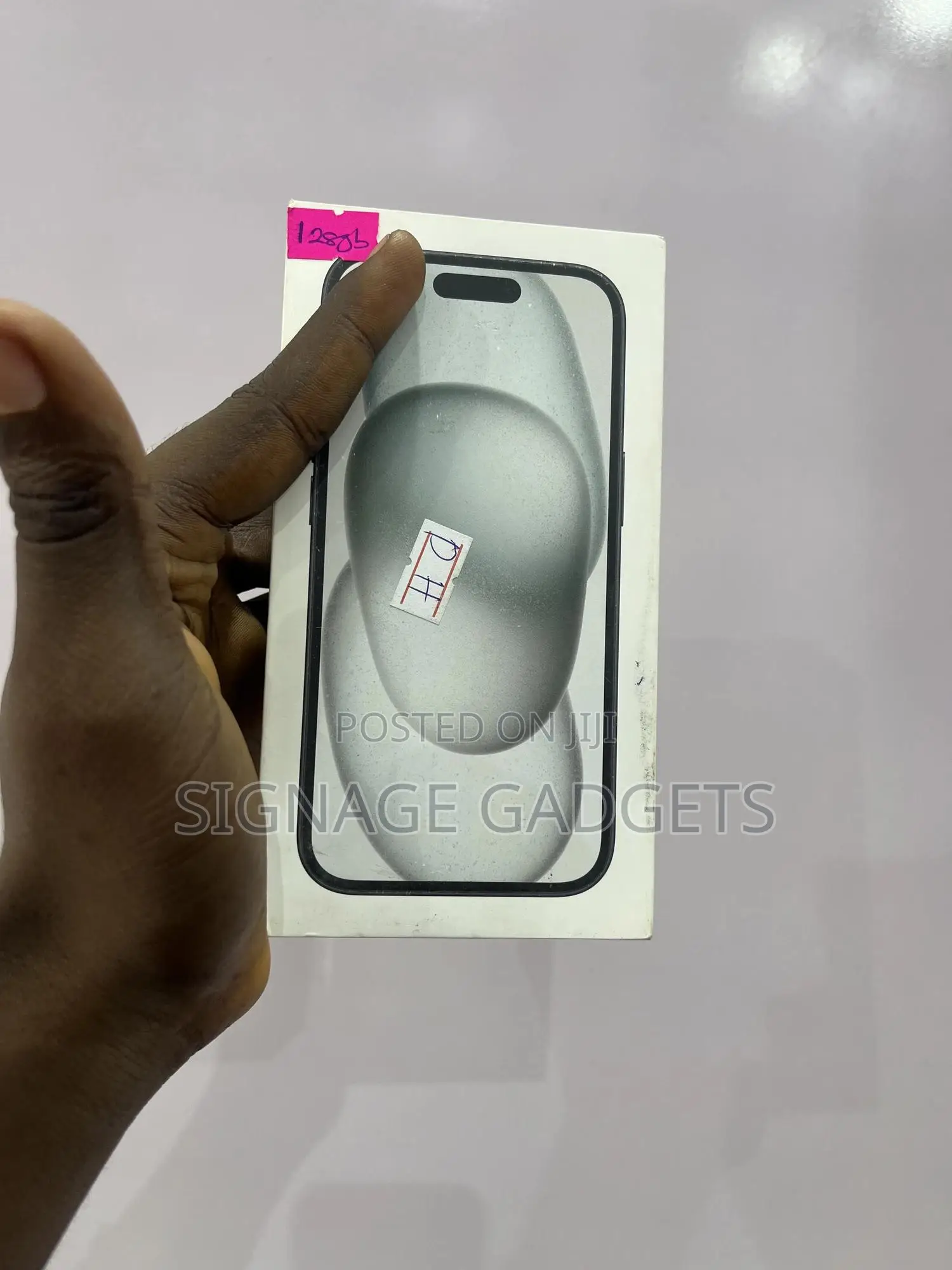 New Apple iPhone 15 128 GB
