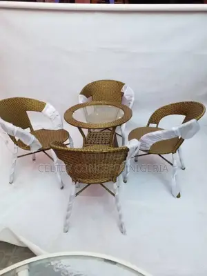 4 Seater Restaurant Table