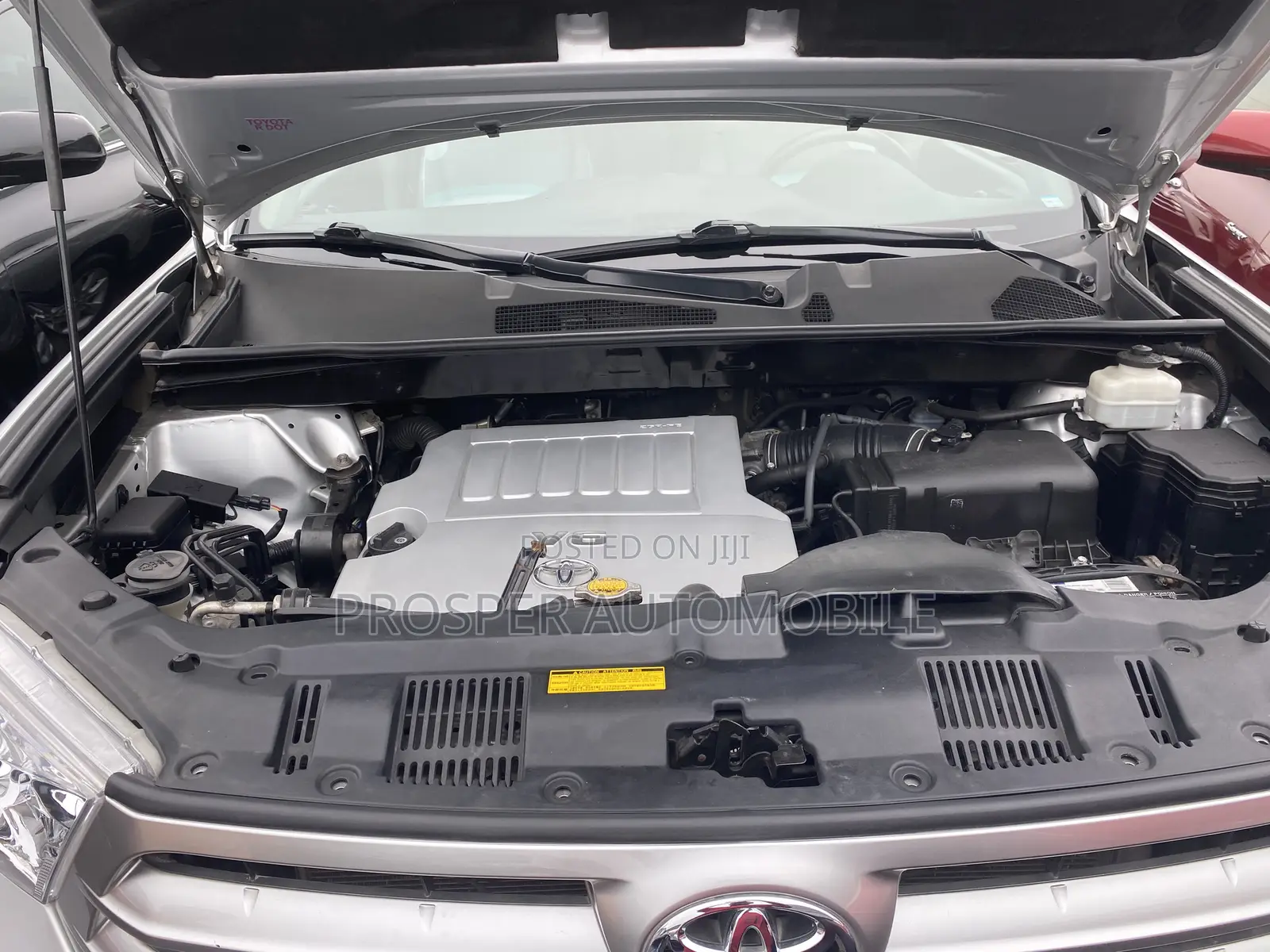 Toyota Highlander SE 2012 Silver