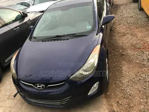 Hyundai Elantra 2011 Blue