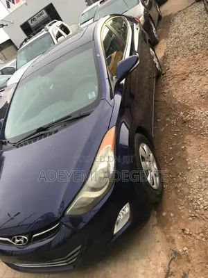 Hyundai Elantra 2011 Blue