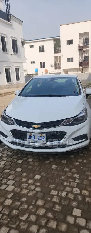 Chevrolet Cruze LT Auto 2017 White