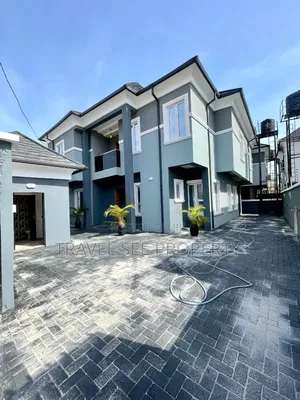 Furnished 5bdrm Duplex in Private Estate Lekki, Ikate for sale