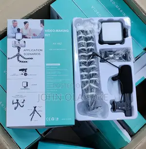 Video Making Kit With Light and Microphone