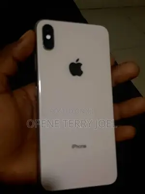 Photo - Apple iPhone X 64 GB White