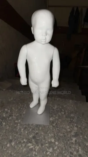 Age 1 To 2 Years Unisex Glossy White Kids Mannequin
