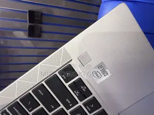 Laptop HP EliteBook 830 G7 32GB Intel Core i7 SSD 256GB