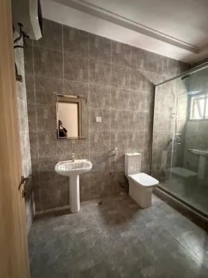 4bdrm Townhouse / Terrace in Jahi Gilmore for rent