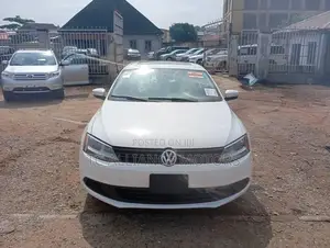 Volkswagen Jetta 2.5 SE Automatic 2012 White