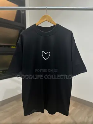 Photo - Balenciaga L0_vey T-Shirt