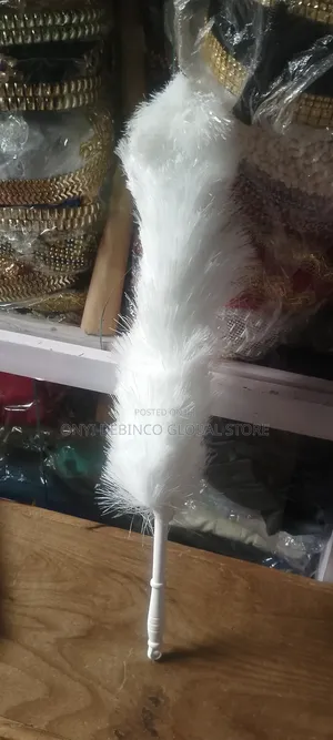 Beautiful Ostrich Feather Duster Bride and Groom Pen Wedding