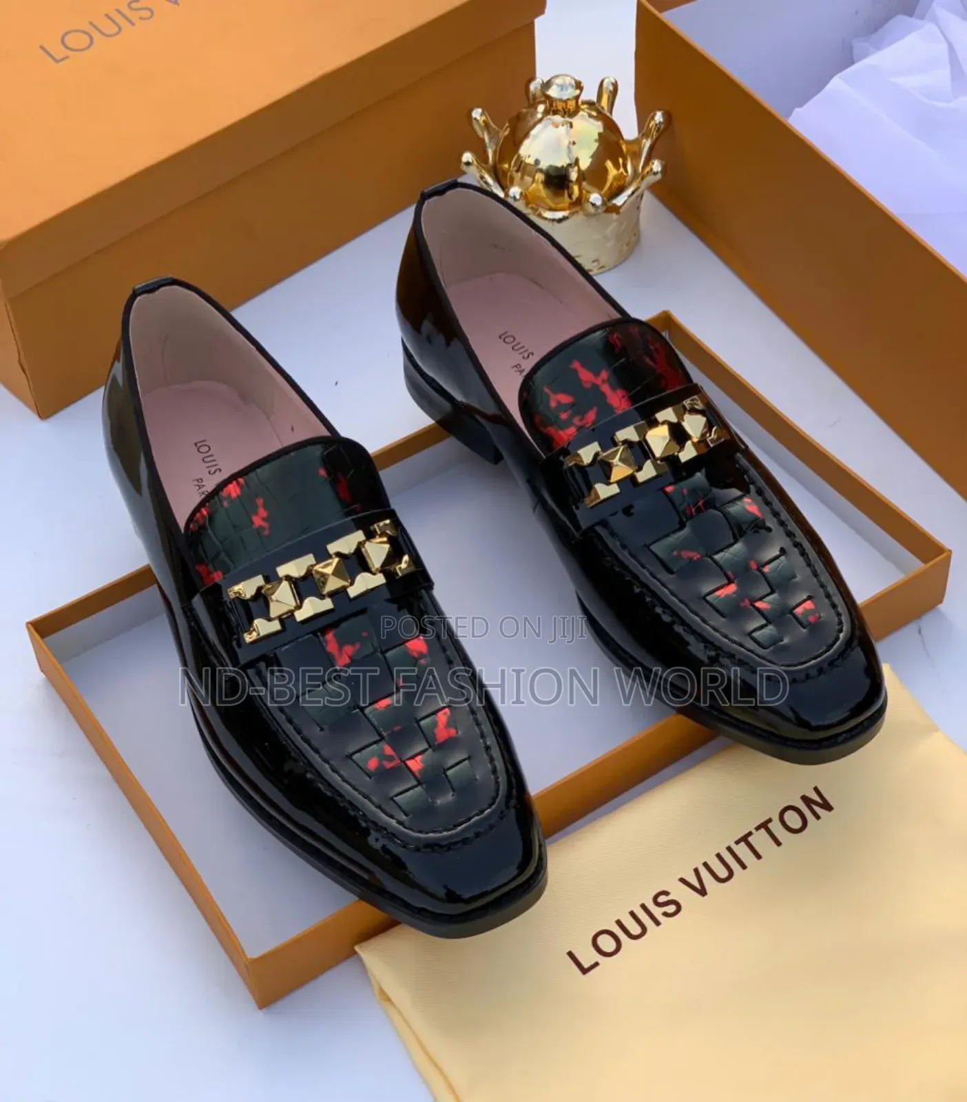 Ferragamo Quality Lace Up Shoes