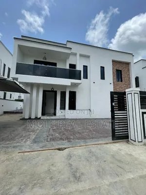 5bdrm Duplex in Ajah for sale