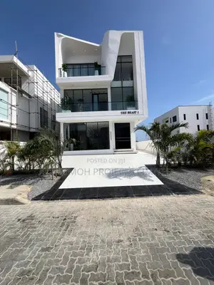 5bdrm Duplex in Ikate-Elegushi for sale