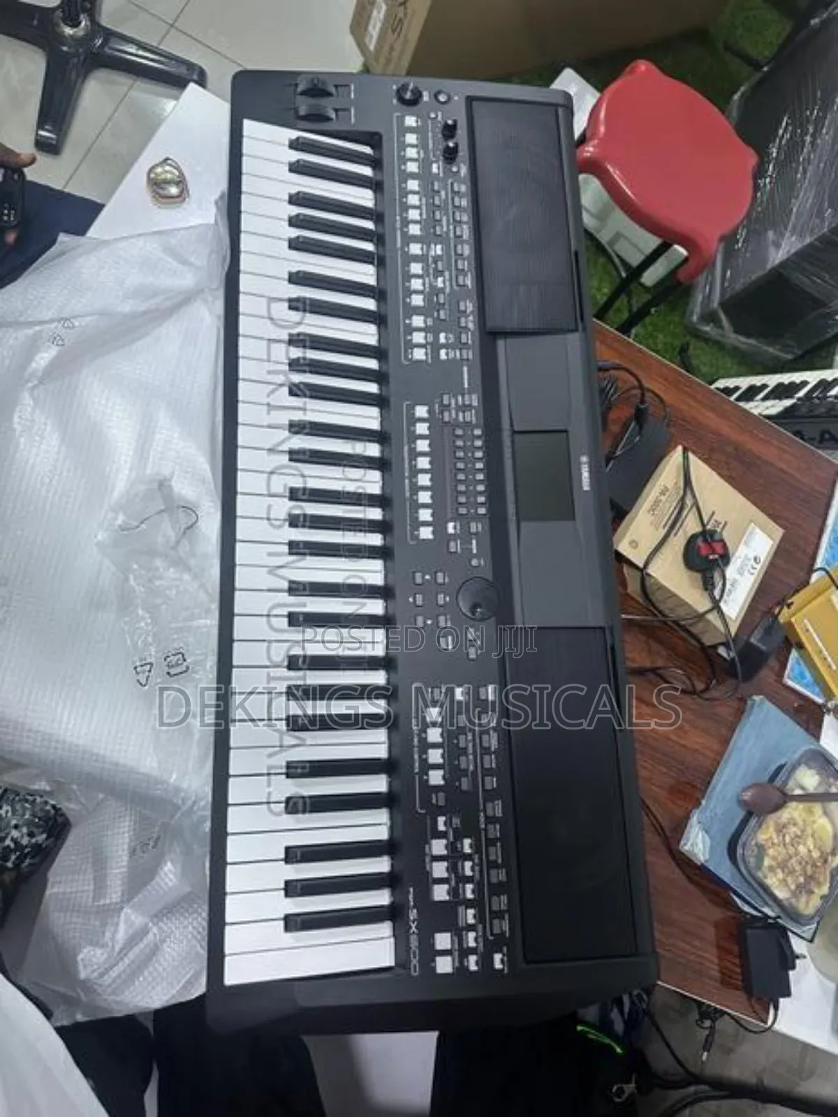 Yamaha PSR Sx600 Arranger Workstation Keyboard