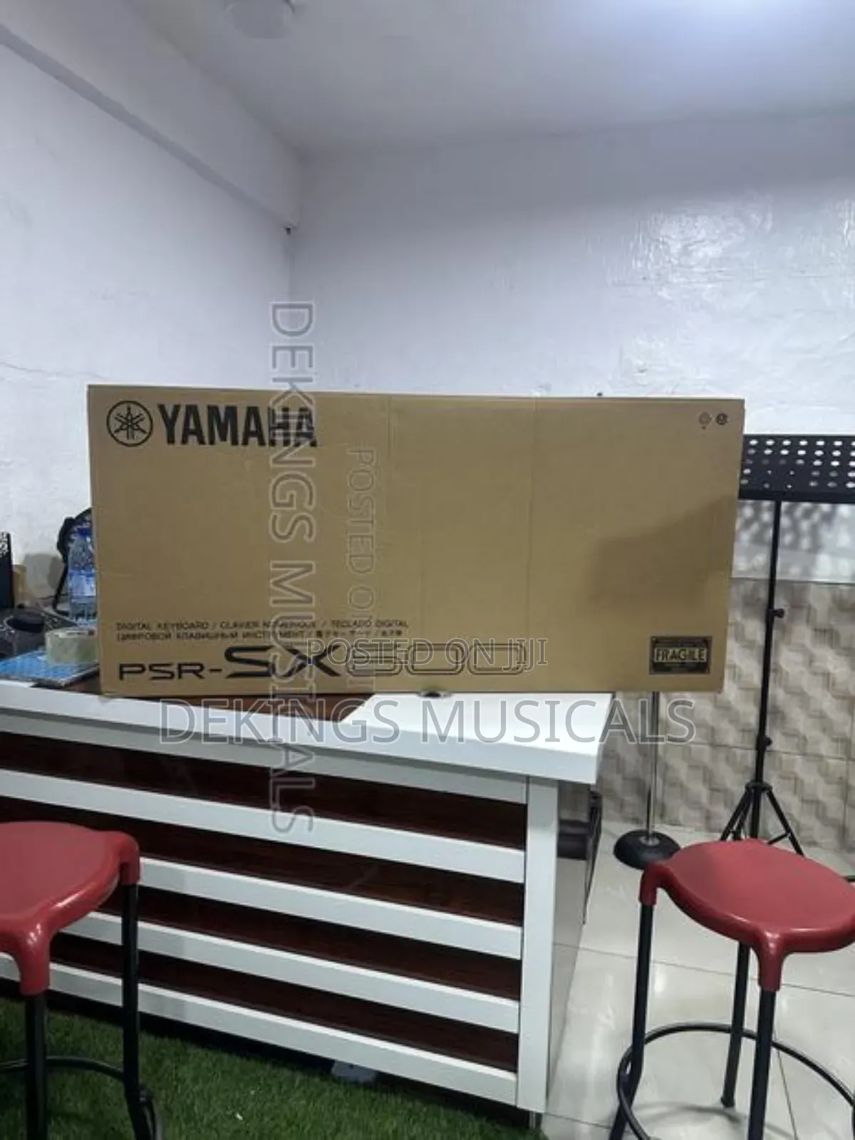 Yamaha PSR Sx600 Arranger Workstation Keyboard