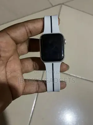 Photo - Apple Iwatch