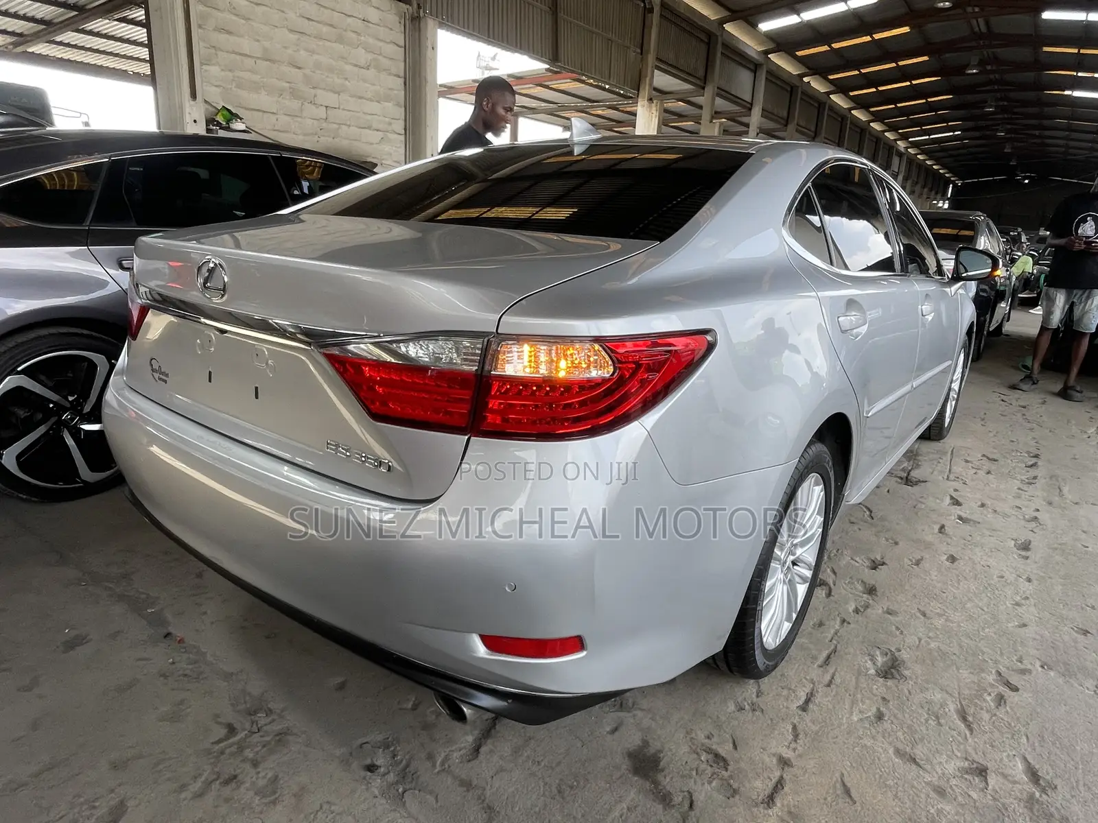Lexus ES 2015 Silver
