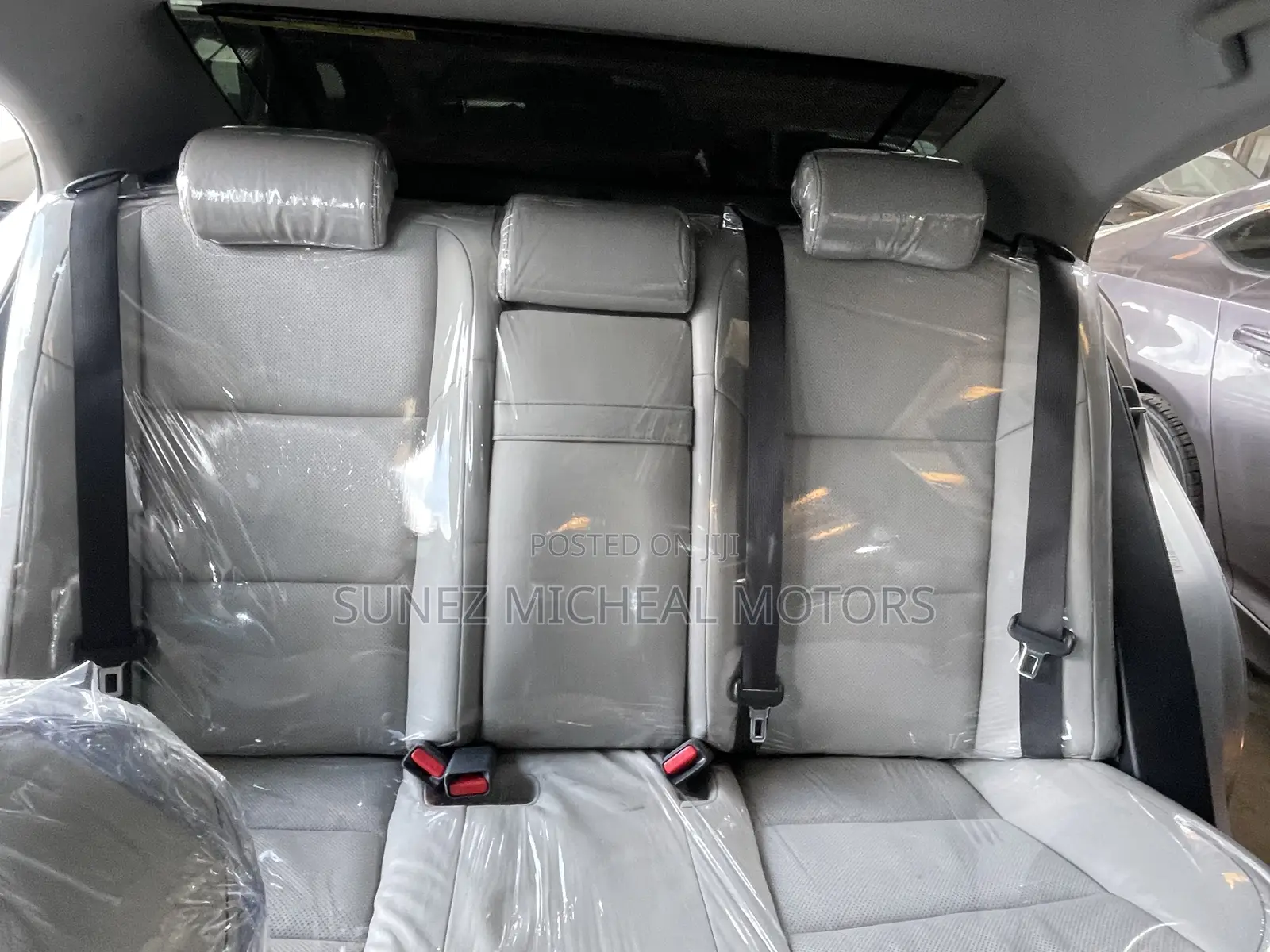 Lexus ES 2015 Silver