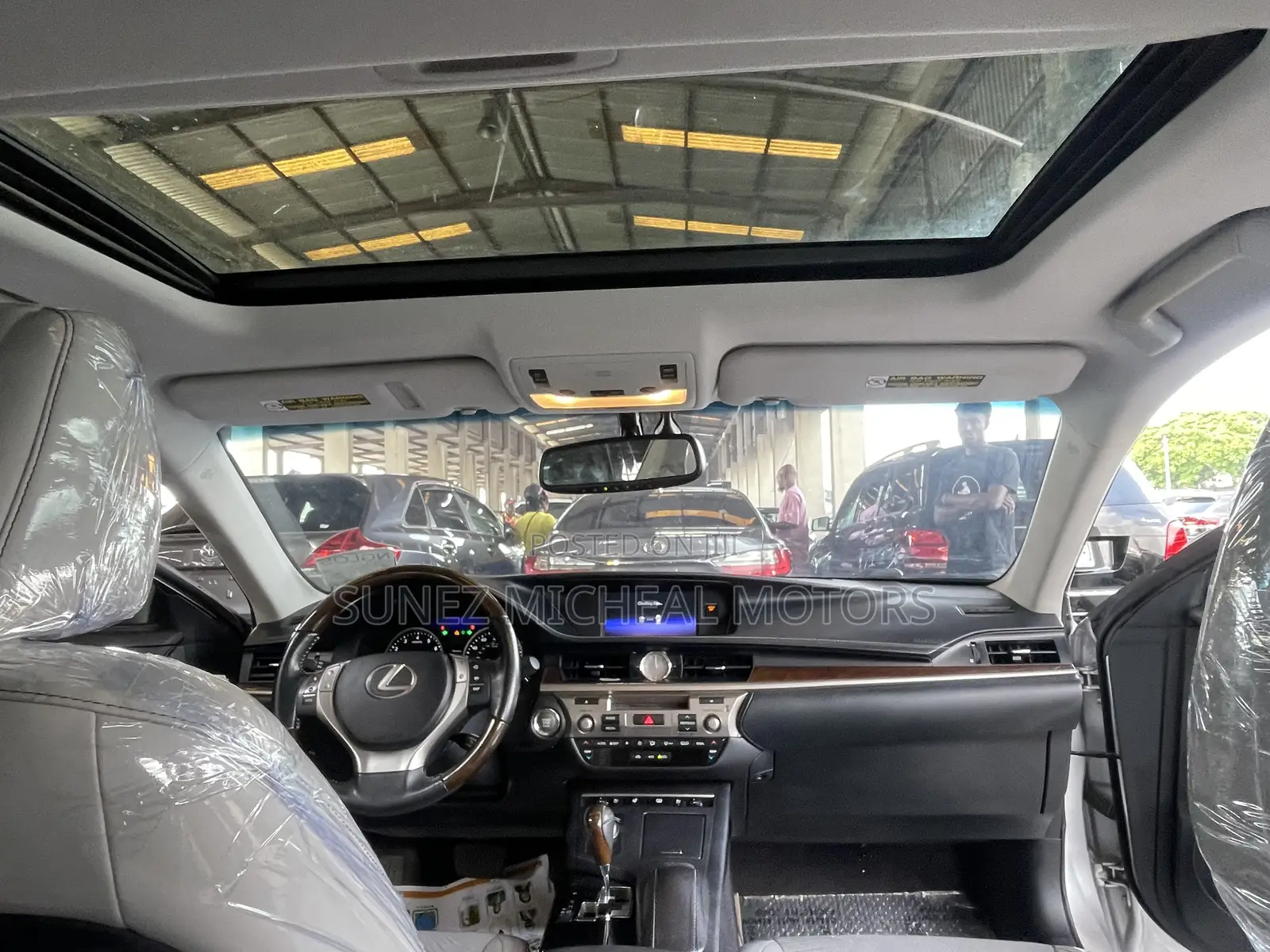 Lexus ES 2015 Silver