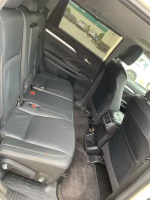 Toyota Highlander XLE 4dr SUV (3.5L 6cyl 6A) 2015 White