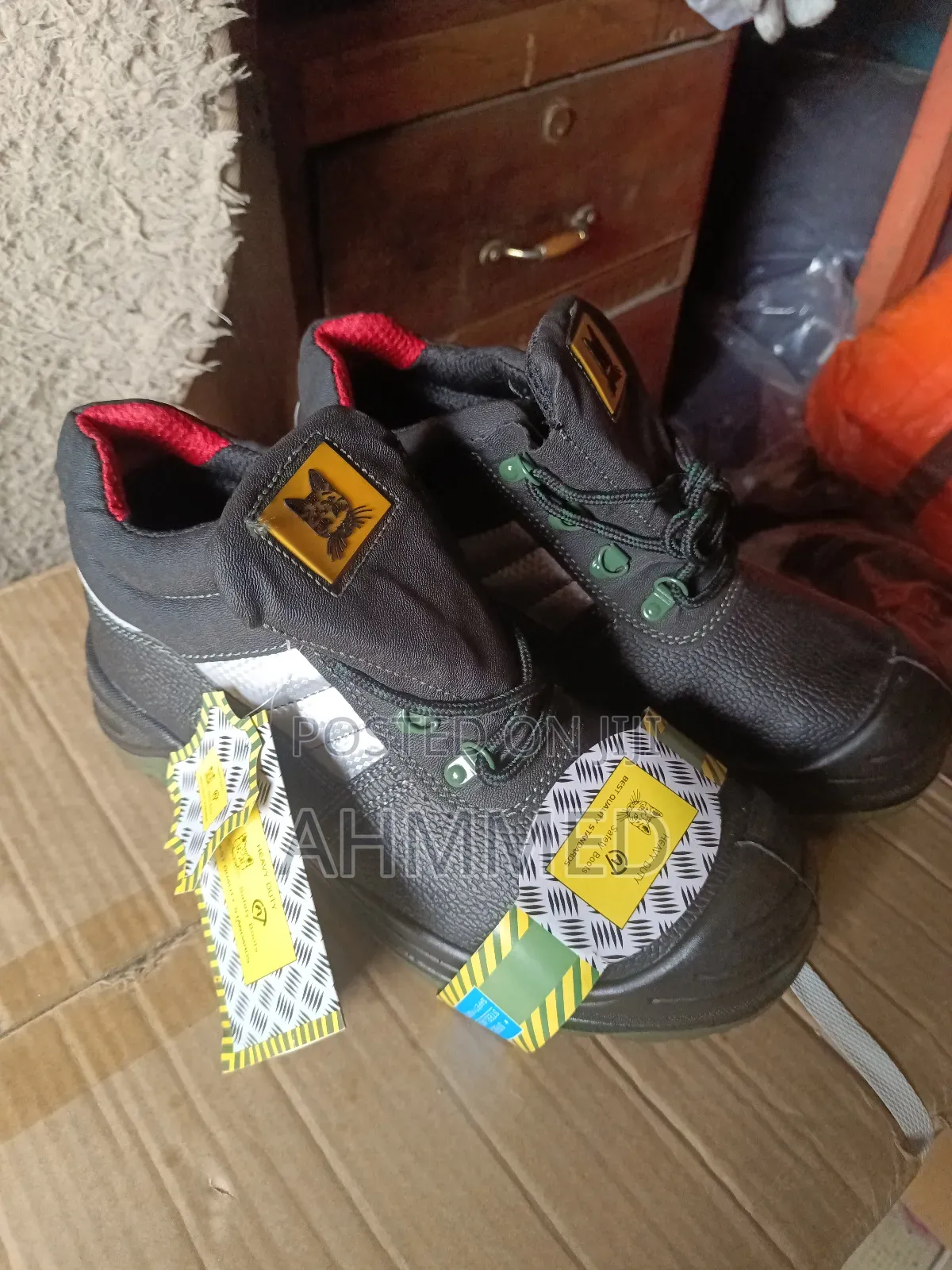 Cat Safety Boot