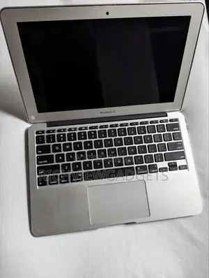 Photo - Laptop Apple MacBook Air 2015 8GB Intel Core I7 SSD 128GB