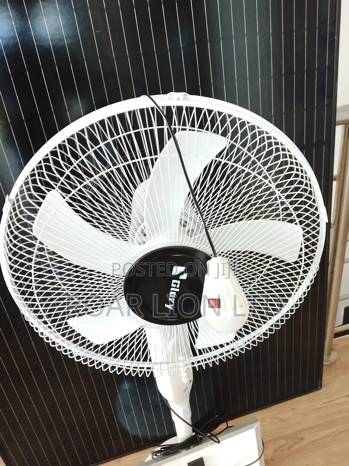 Solar Rechargeable Fan With Panel 16inches
