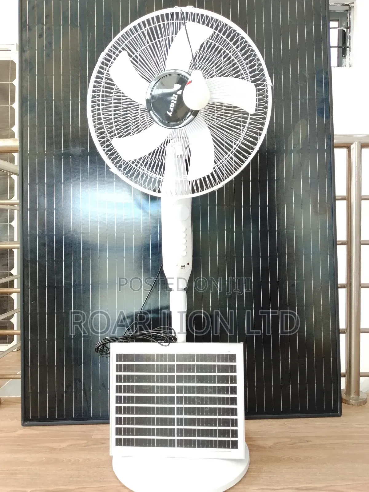 Solar Rechargeable Fan With Panel 16inches