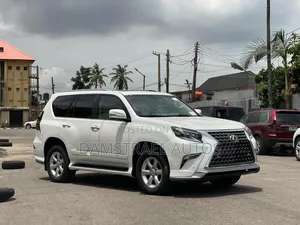 Lexus GX 2013 White