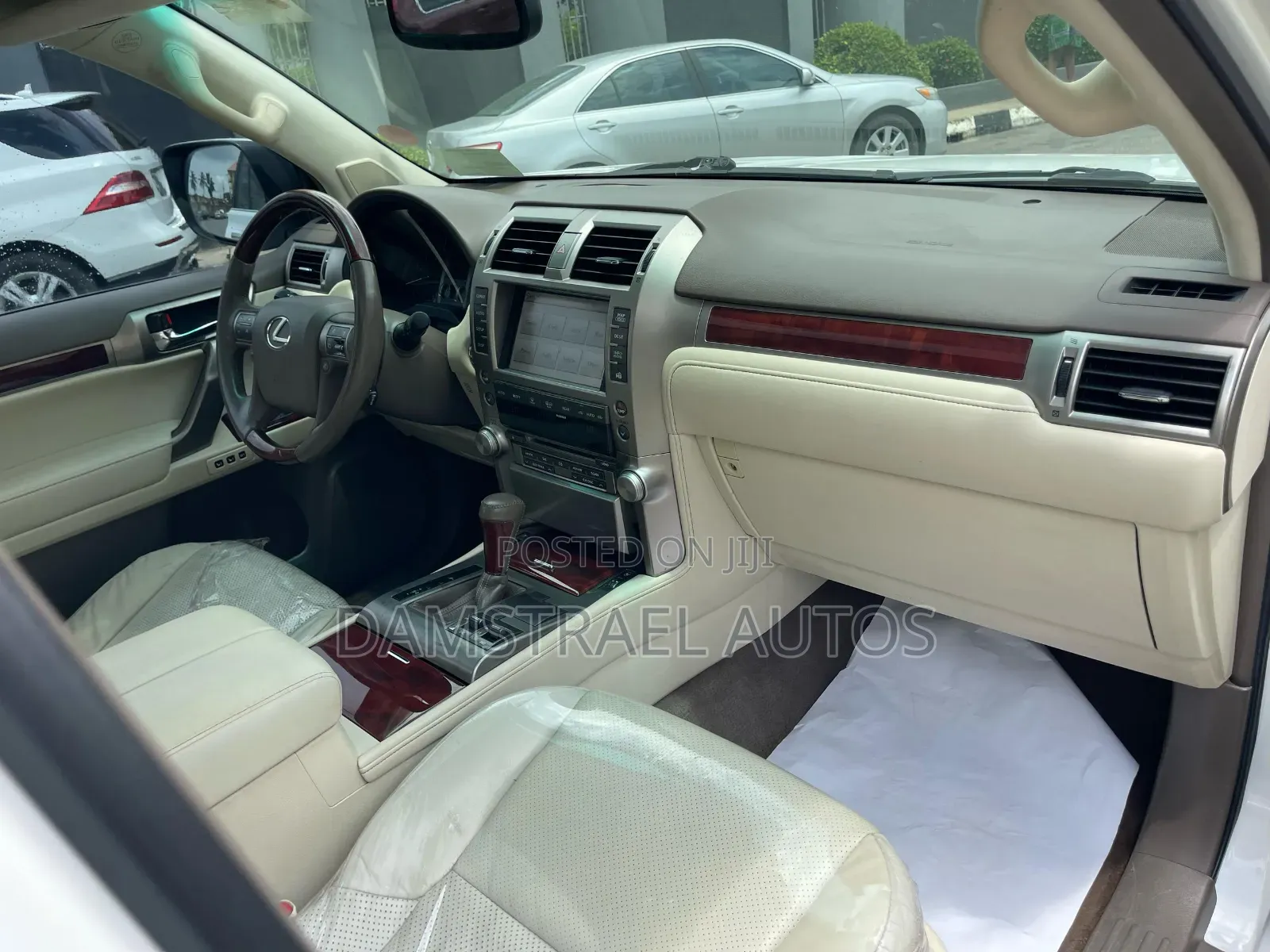 Lexus GX 2013 White