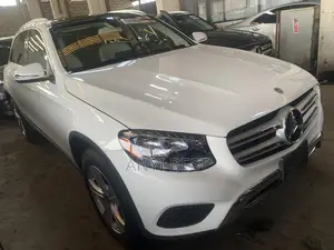 Mercedes-Benz GLC-Class 2018 White