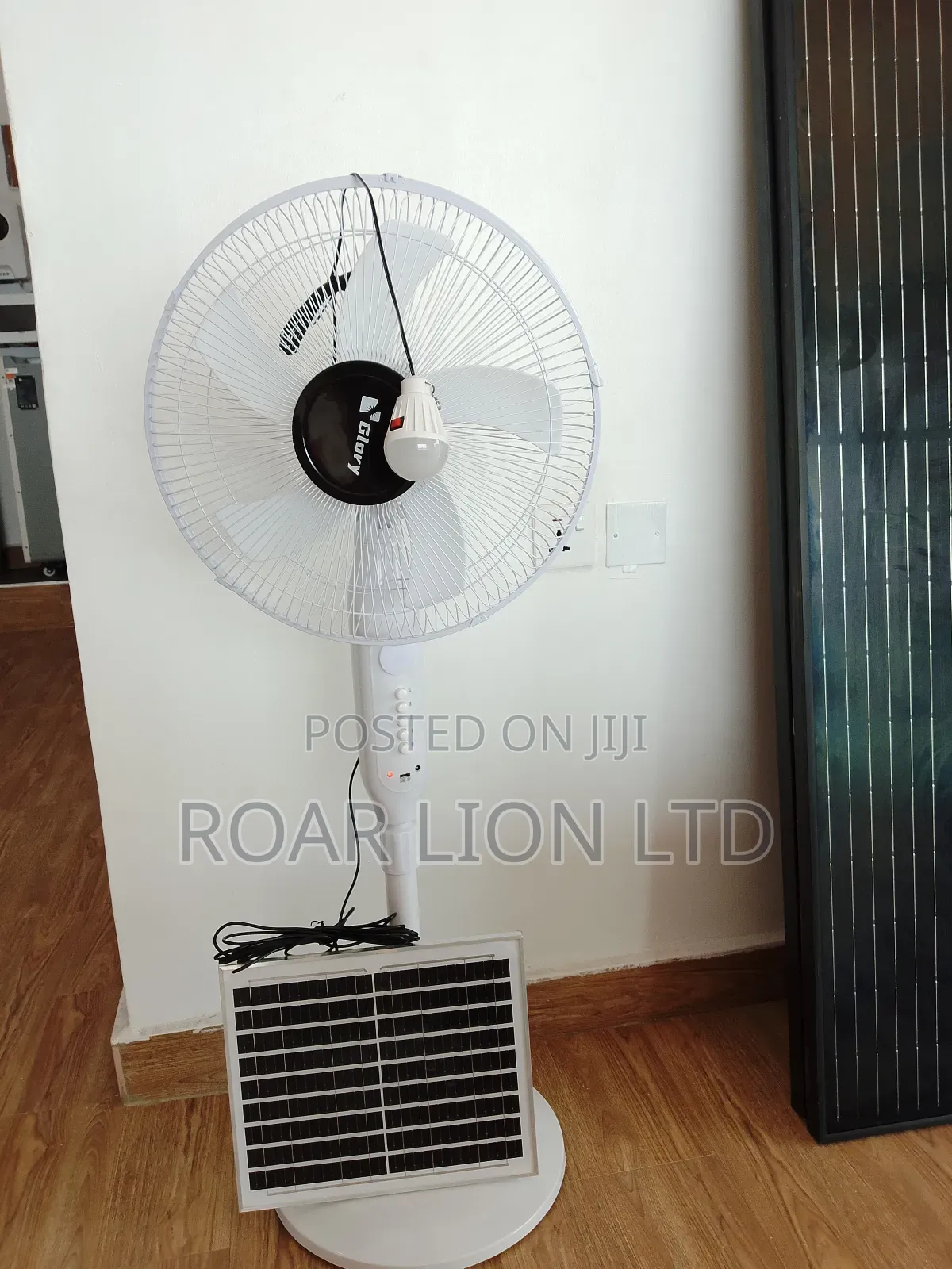 Solar Rechargeable Fan With Panel 16inches
