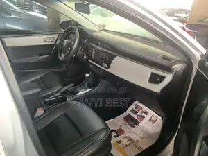 Toyota Corolla 2015 Silver