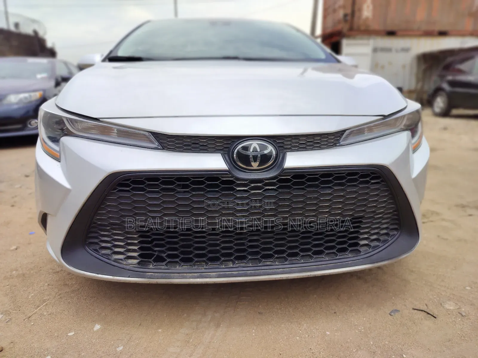Toyota Corolla SE 2023 Silver