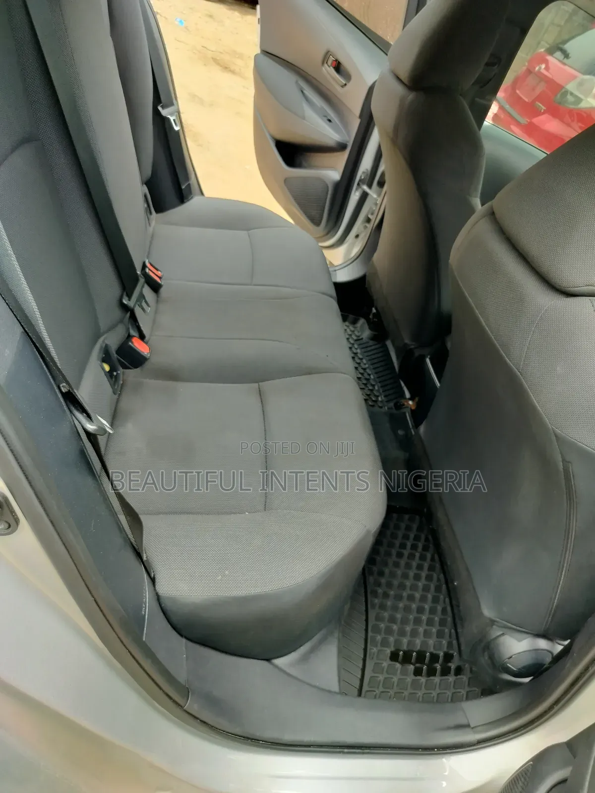 Toyota Corolla SE 2023 Silver