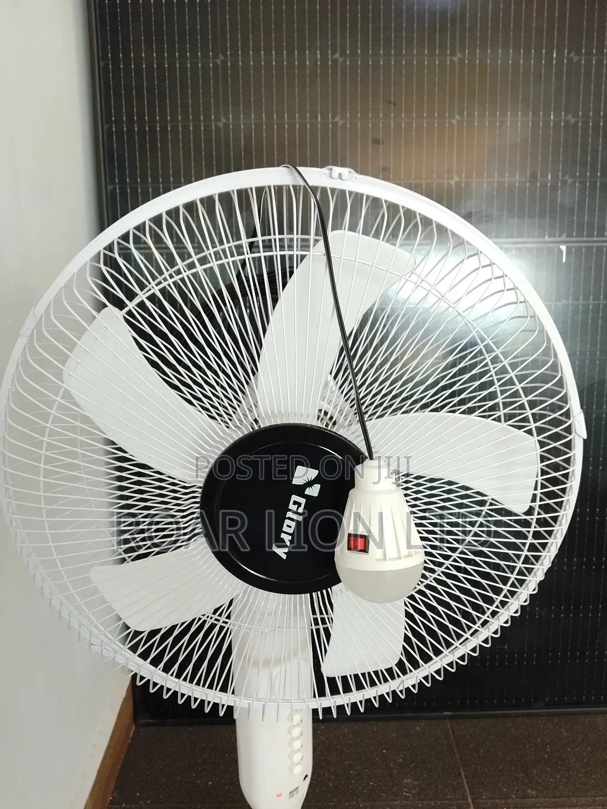 Solar Rechargeable Fan With Panel 16inches