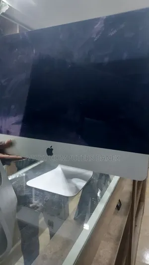 Desktop Computer Apple iMac 32GB Intel Core I7 SSD 3T