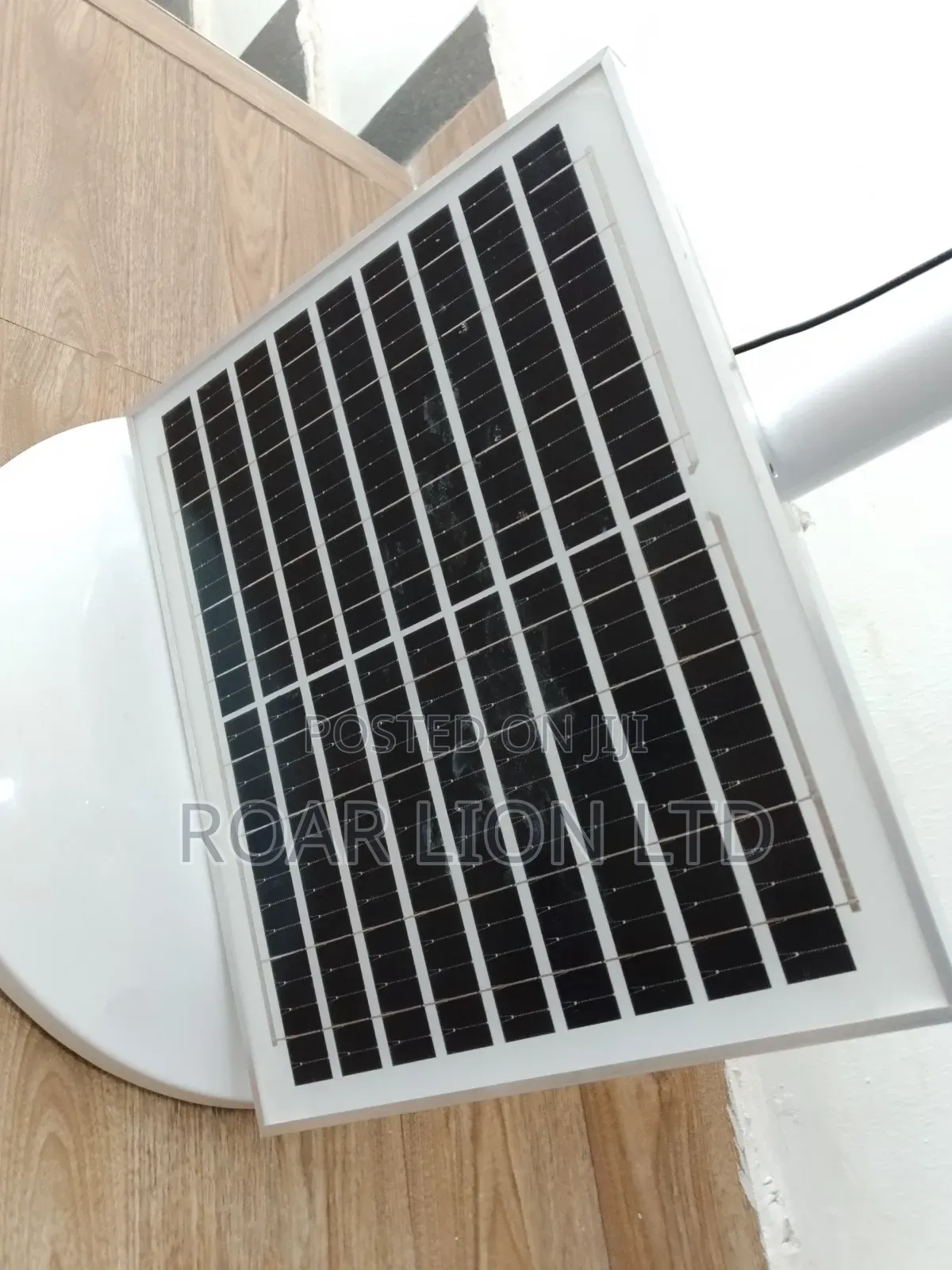 16inch Solar Rechargeable Fan With Panel