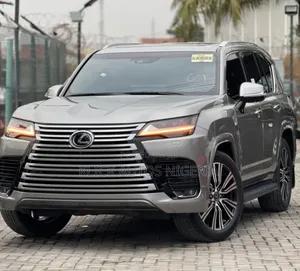 Lexus LX 2023 Silver