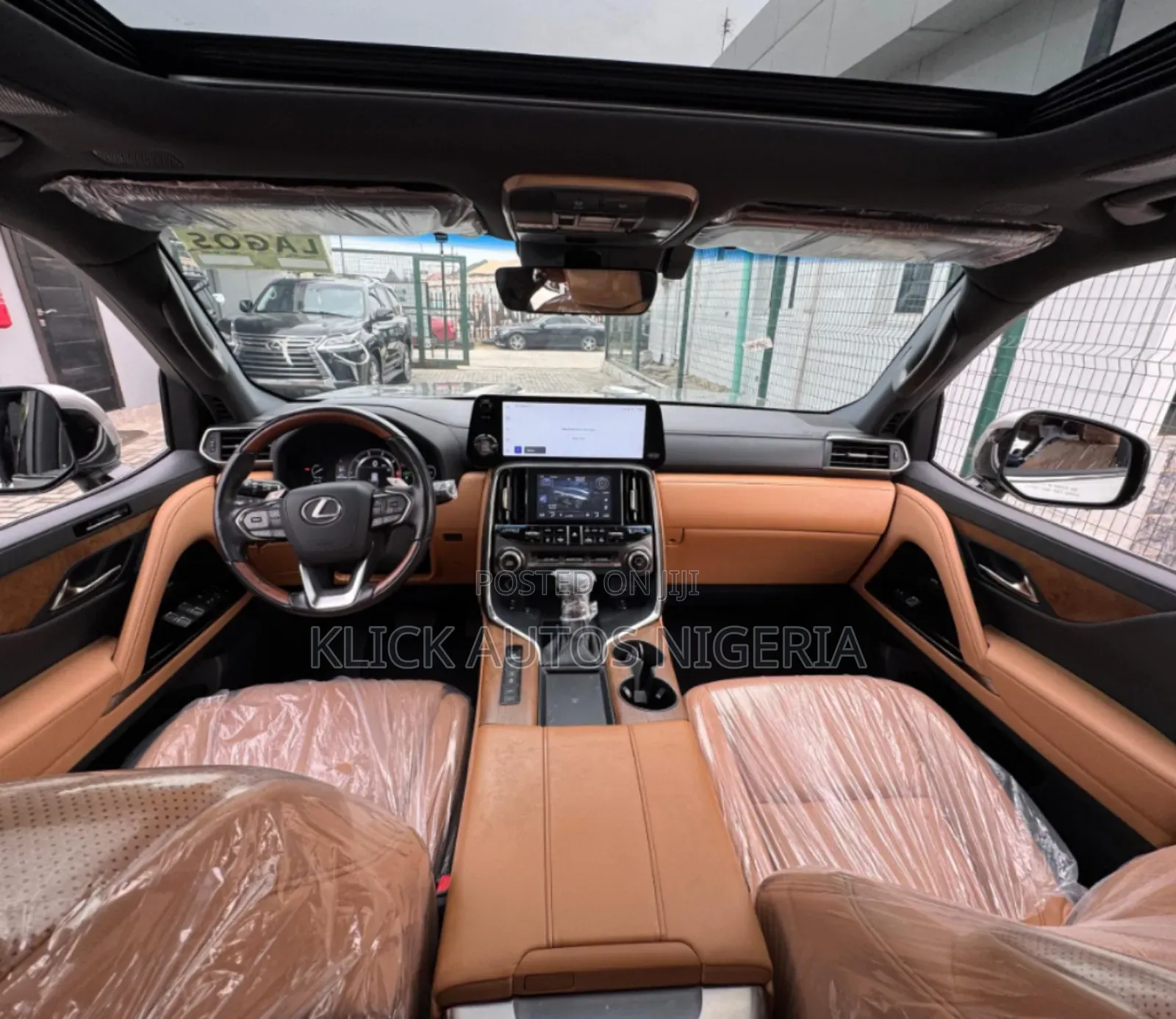 Lexus LX 2023 Silver