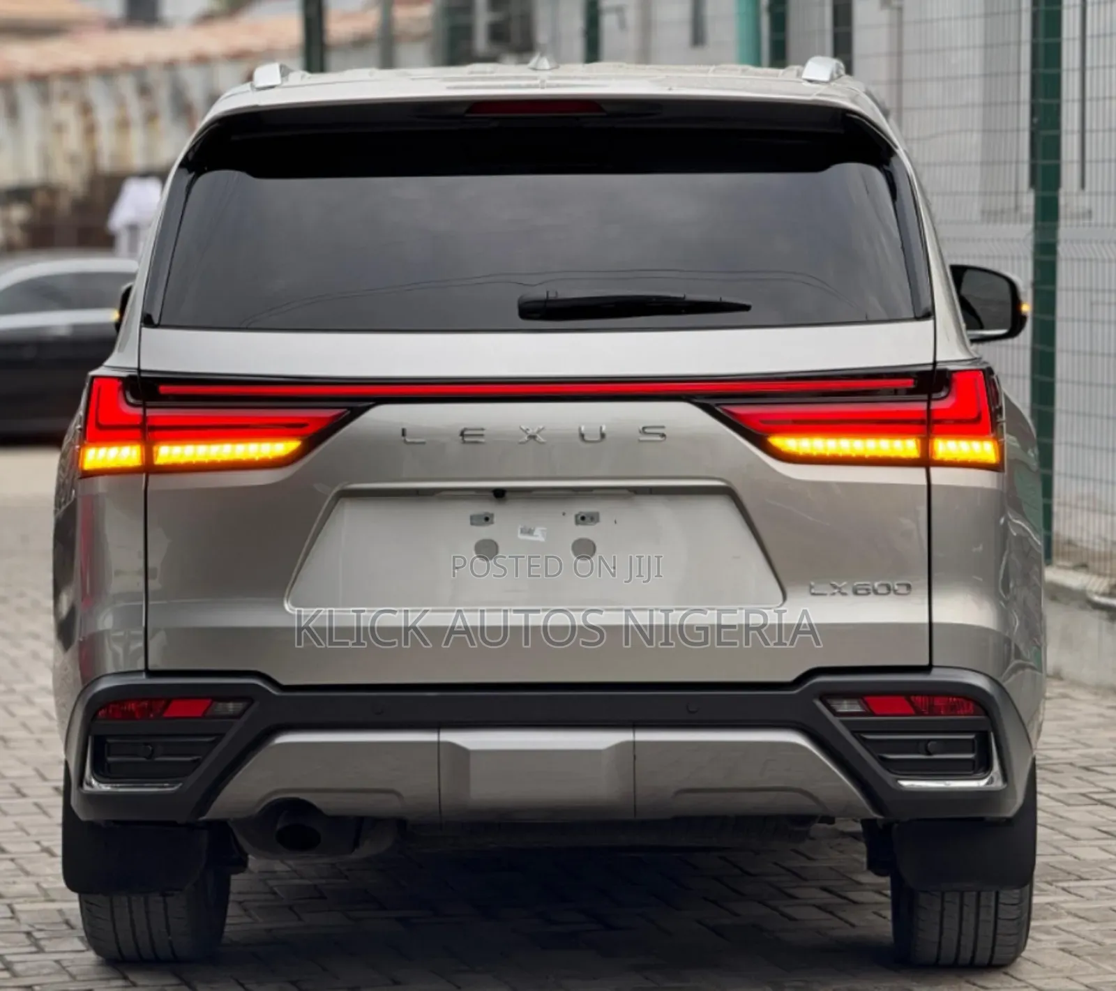 Lexus LX 2023 Silver