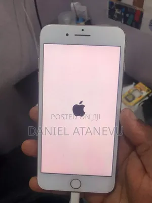 Photo - Apple iPhone 8 Plus 64 GB White