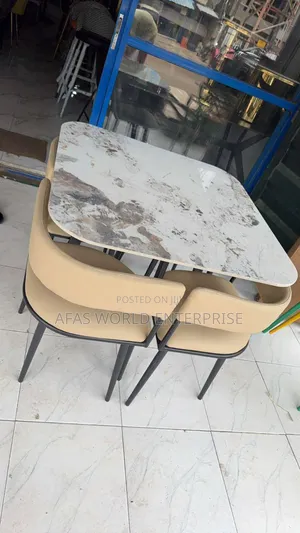 Space Saving Dinning Set