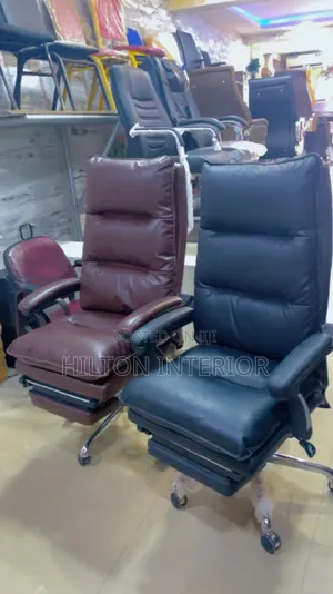 Executive Office Chair With Footrest