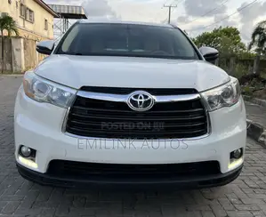 Toyota Highlander Limited V6 4x4 (3.5L 6cyl 6A) 2016 White