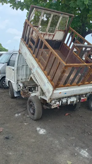 Daihatsu Hijet Tipper Truck 2004 White