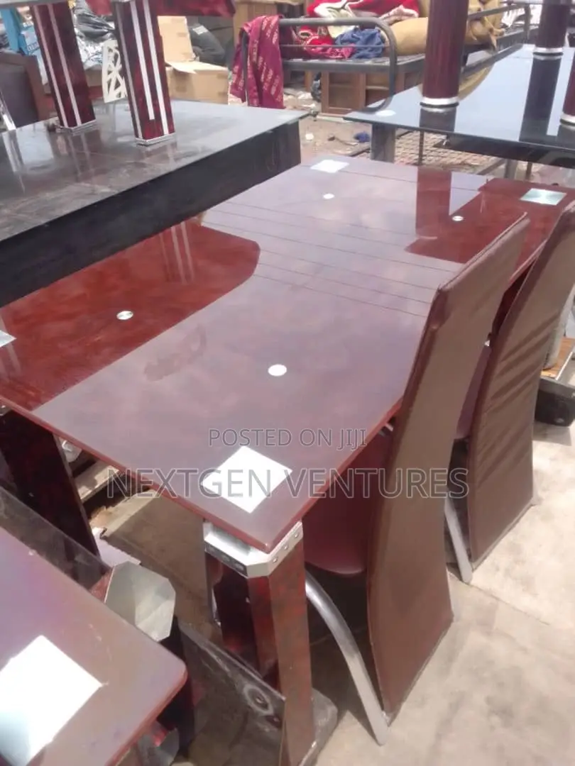 Dinning Table With Chairs for Home
