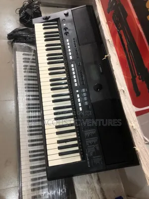 Uk Used E443 Yamaha Keyboard